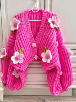 Pink daisy knit sweater A23