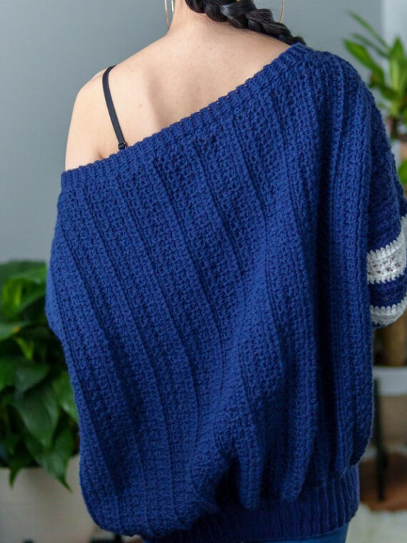 Off shoulder hook pattern A1